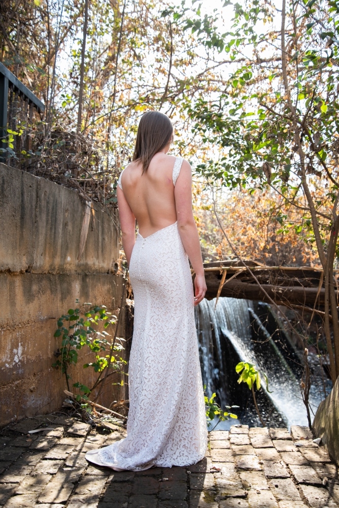 new-romantics-bridal-couture-Never-look-back-in-that-dress